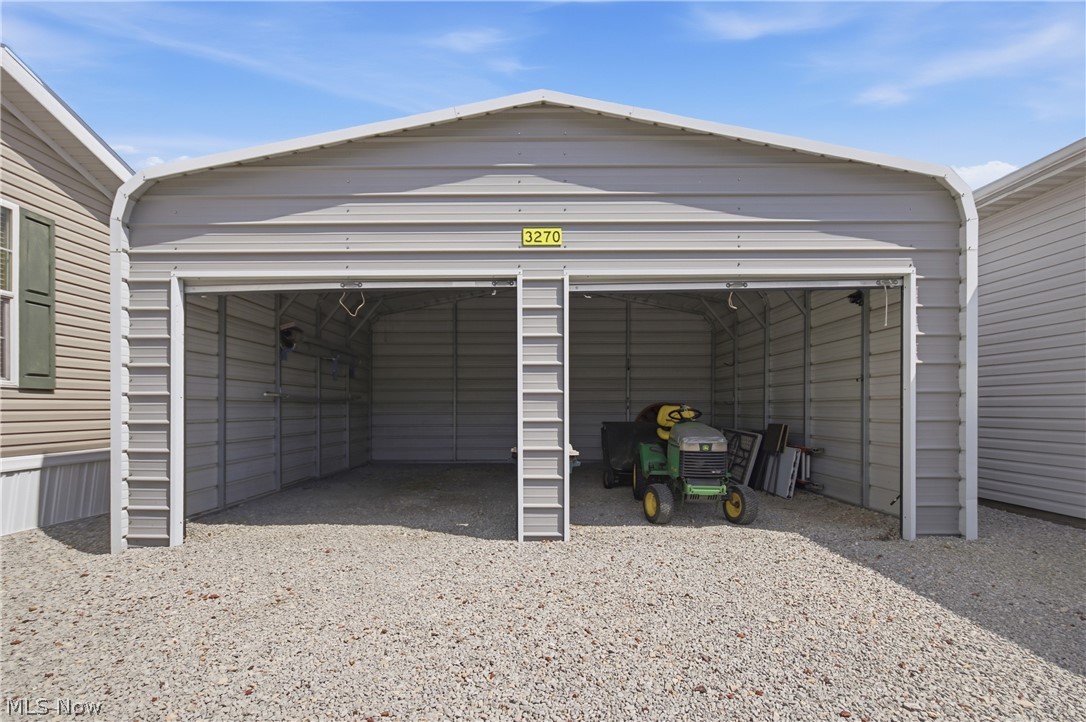 3274 S Carr Road Apple Creek OH 44606