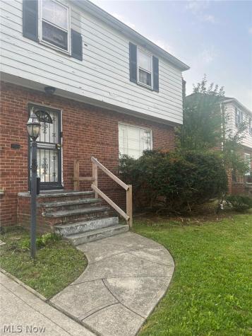 3881 E 155th Street Cleveland OH 44128