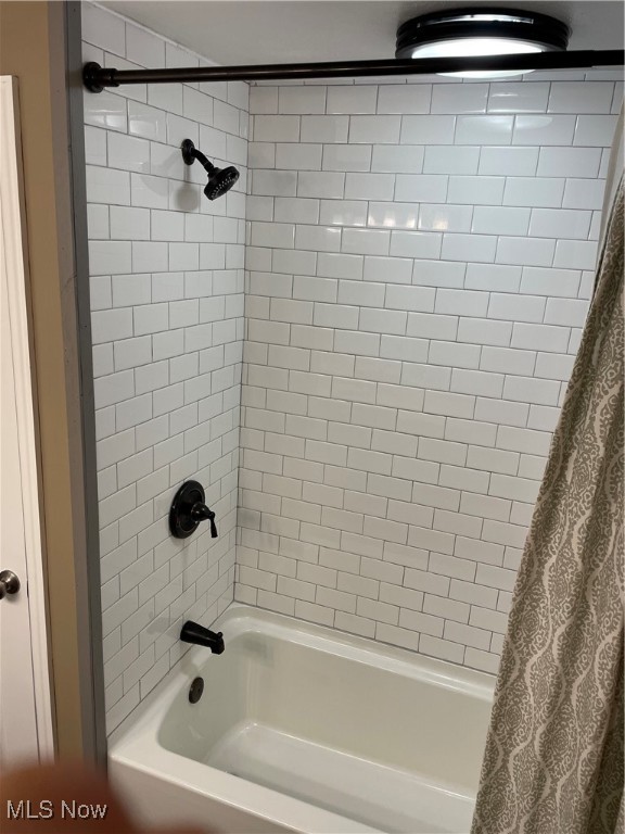 8902 Lincolnshire Boulevard Strongsville OH 44149