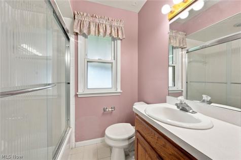 21351 Goller Avenue Euclid OH 44119