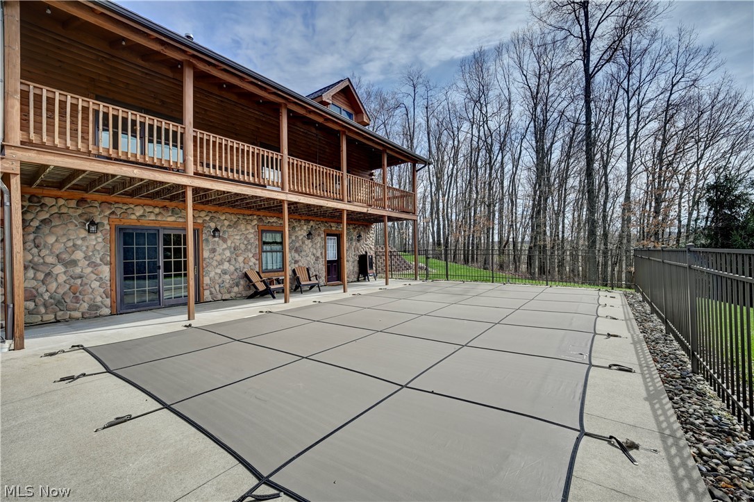 8045 Mcfadden Road Shreve OH 44676
