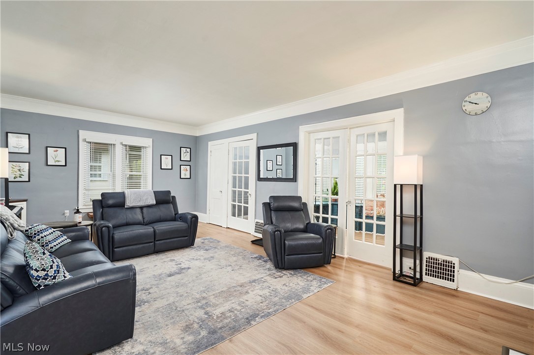 245 N Highland Avenue Akron OH 44303