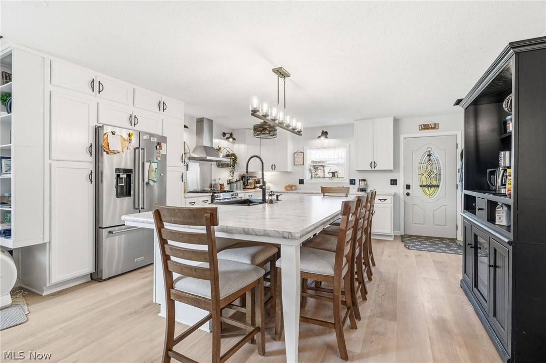326 Park Drive SE Brewster OH 44613