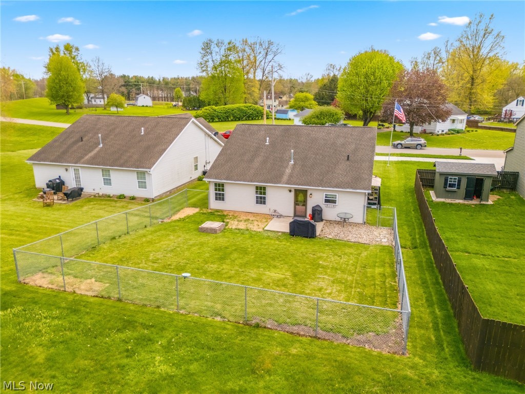 326 Park Drive SE Brewster OH 44613
