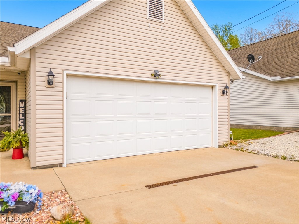 326 Park Drive SE Brewster OH 44613