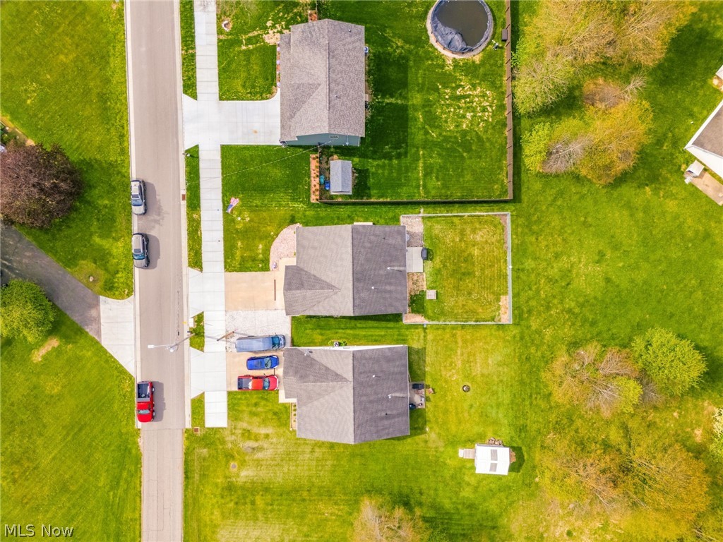 326 Park Drive SE Brewster OH 44613