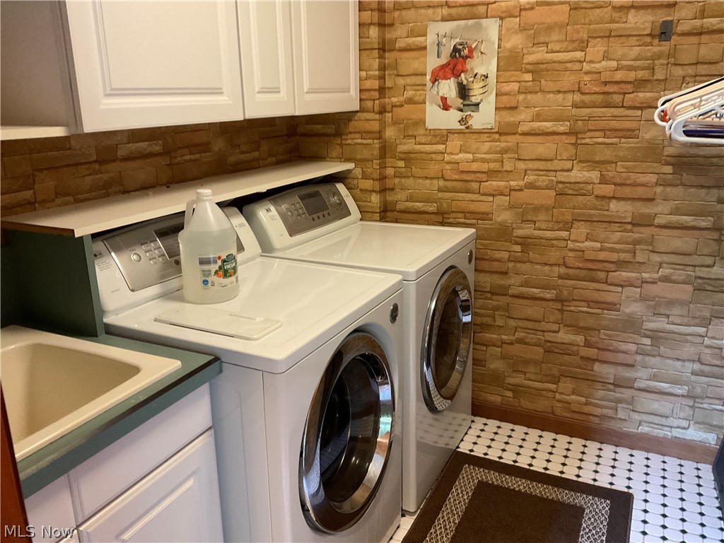 15585 Kidd Drive Newbury OH 44065