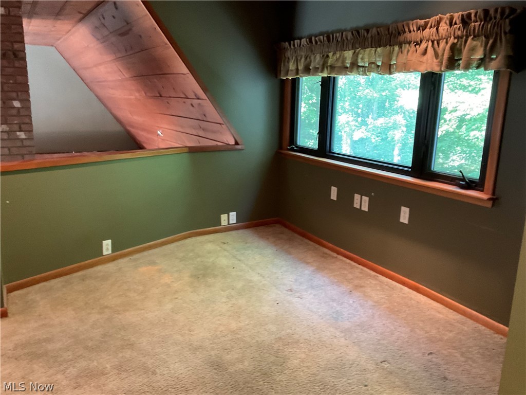 15585 Kidd Drive Newbury OH 44065