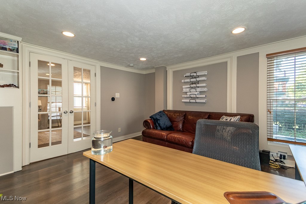 37848 Euclid Avenue Willoughby OH 44094