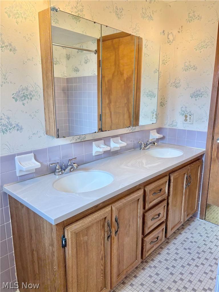4092 Sarasota Drive Parma OH 44134