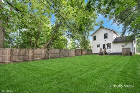 4072 E 108th Street Cleveland OH 44105