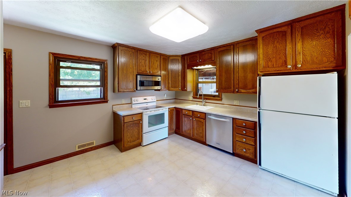 3960 Marie Drive Brunswick OH 44212