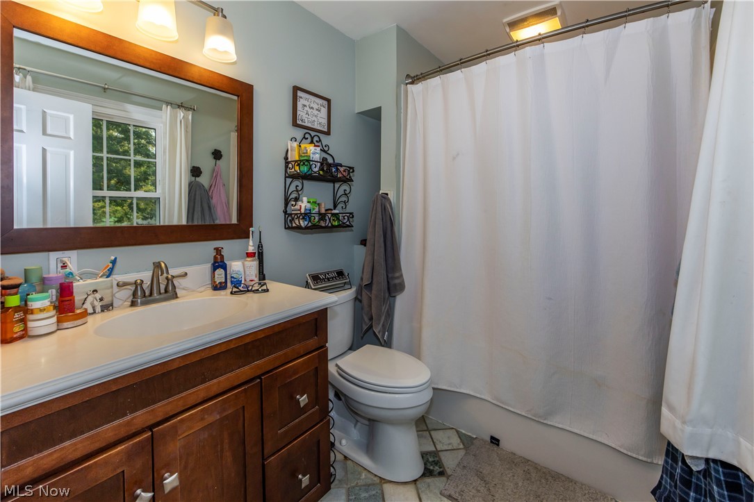 136 Parmelee Drive Hudson OH 44236