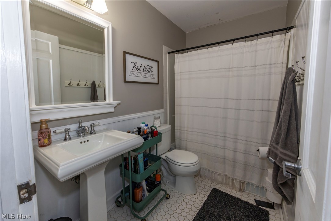 136 Parmelee Drive Hudson OH 44236