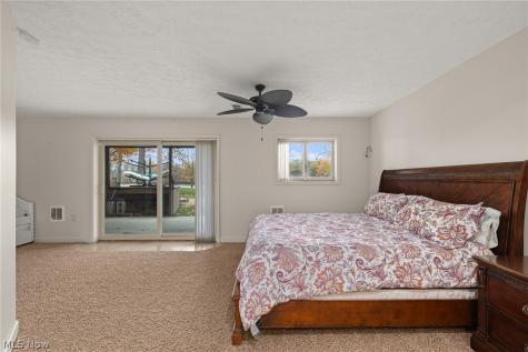 945 Pike Drive Mansfield OH 44903