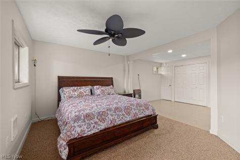 945 Pike Drive Mansfield OH 44903