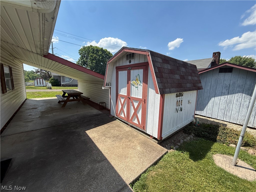 317 N 1st Street Dennison OH 44621