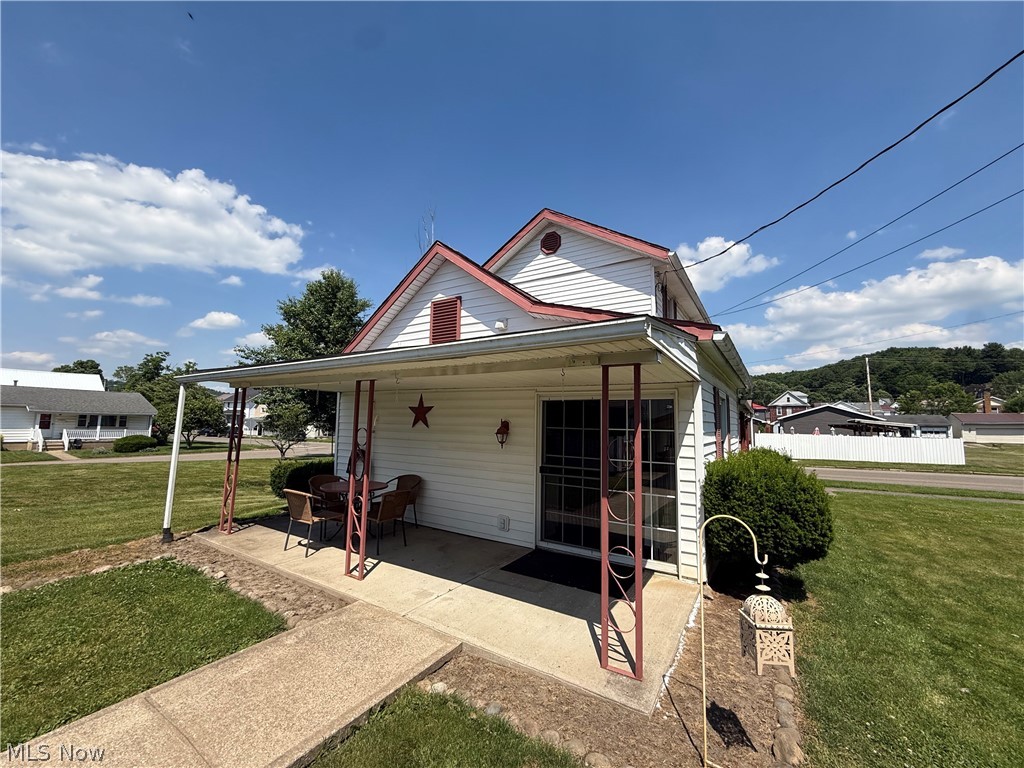 317 N 1st Street Dennison OH 44621