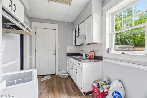 3315 E 142nd Street Cleveland OH 44120