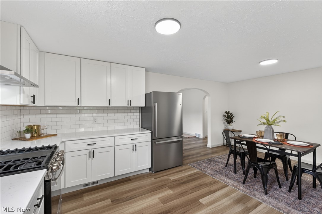 1865 Knight Road Akron OH 44306