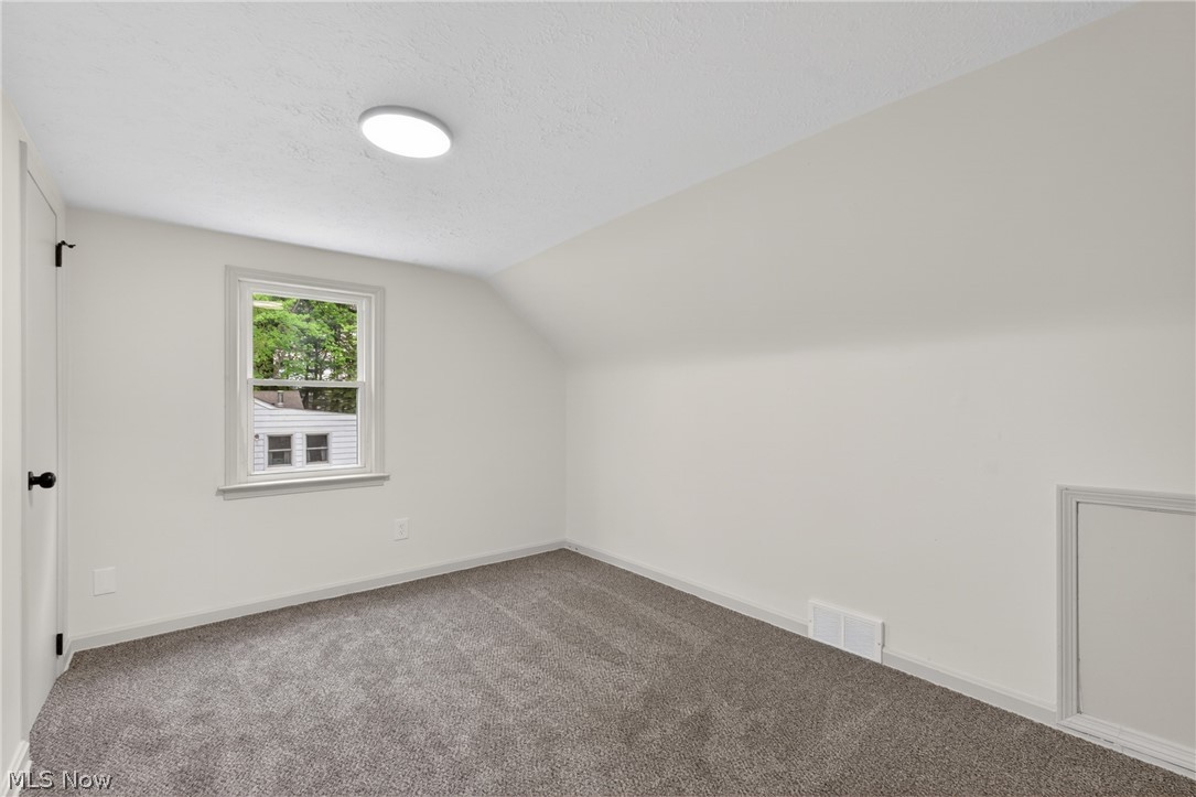 1865 Knight Road Akron OH 44306