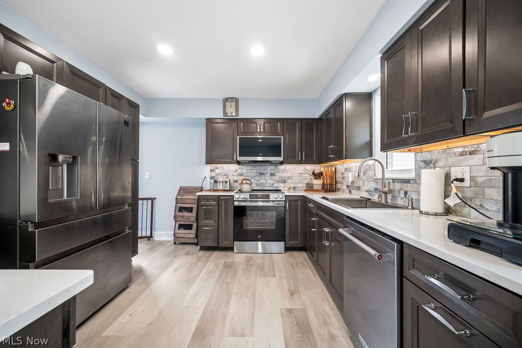 5712 Ralston Drive Parma OH 44129