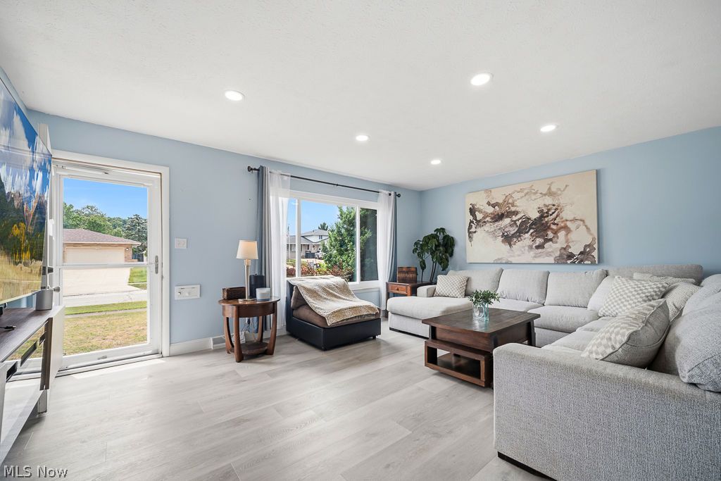 5712 Ralston Drive Parma OH 44129