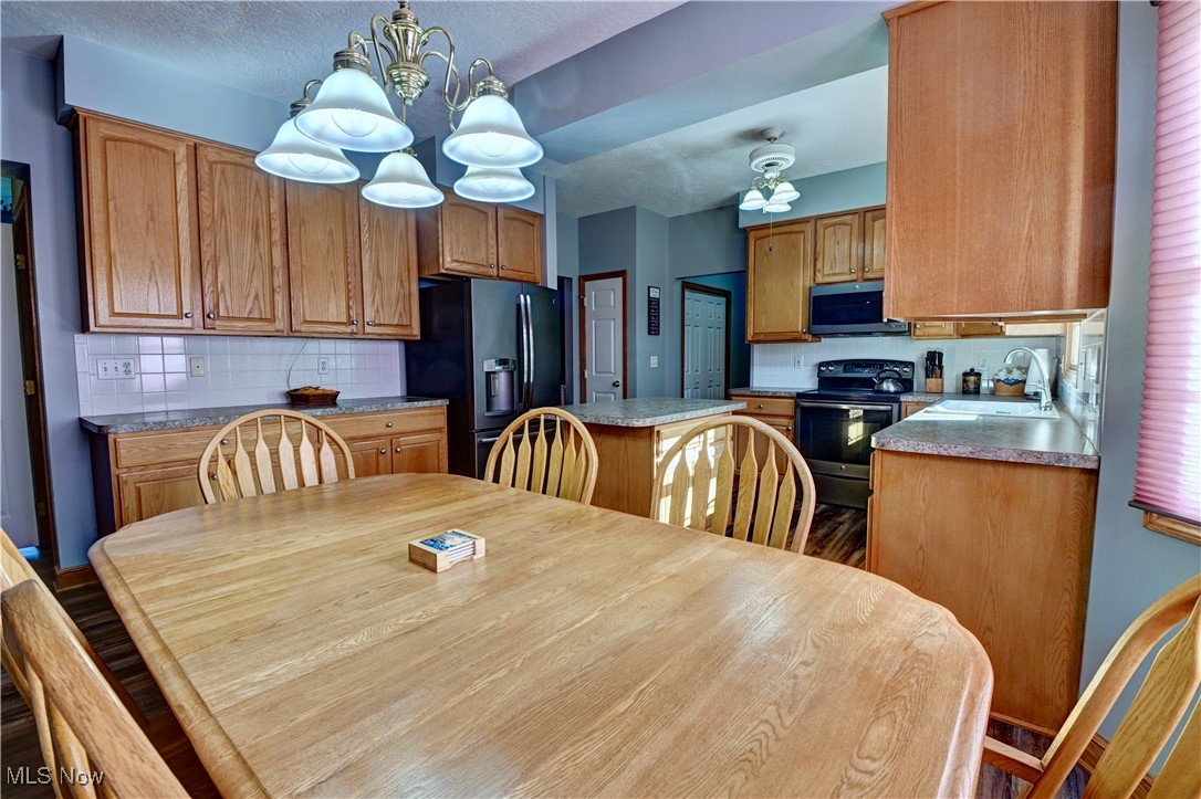 2390 Auberry Drive Akron OH 44312