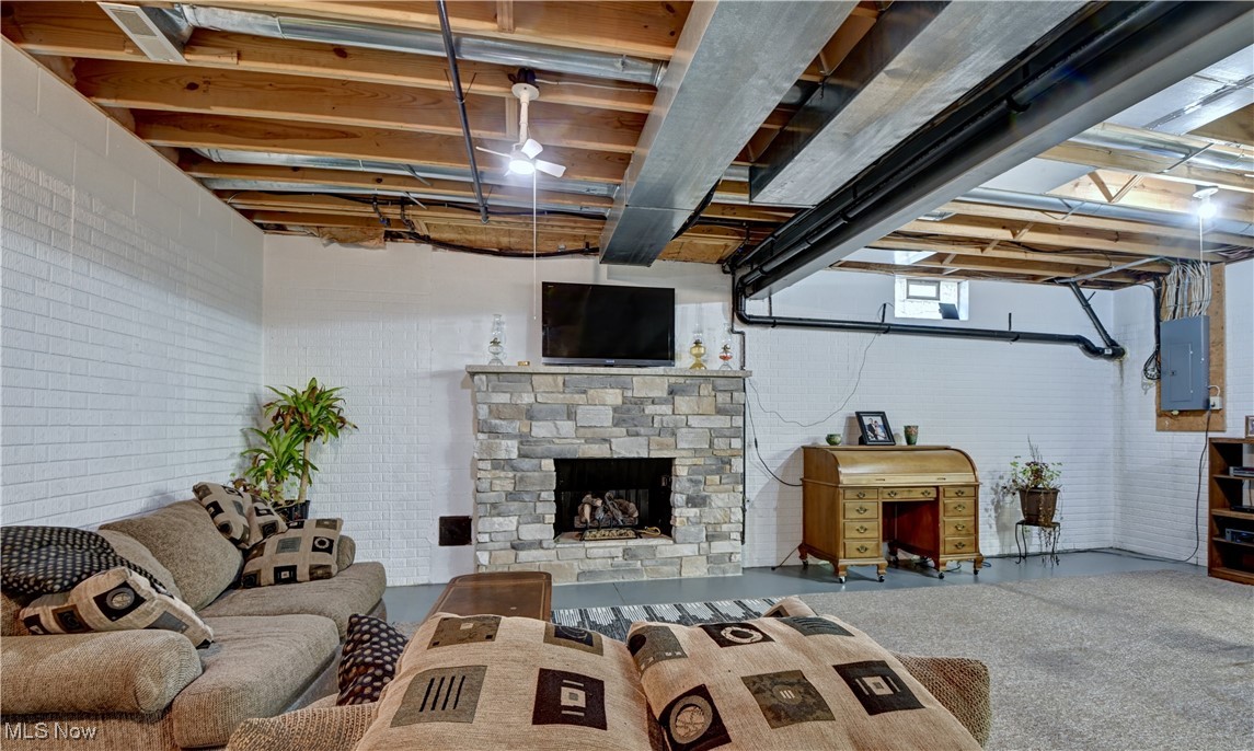 2390 Auberry Drive Akron OH 44312