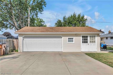 9605 Boundary Lane Parma OH 44130