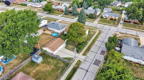 9605 Boundary Lane Parma OH 44130