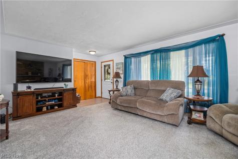 1426 W 40th Street Lorain OH 44053