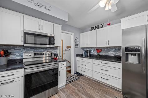 1426 W 40th Street Lorain OH 44053