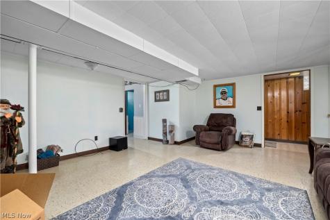 1426 W 40th Street Lorain OH 44053