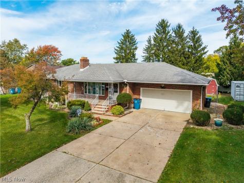 1426 W 40th Street Lorain OH 44053