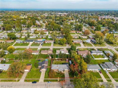 1426 W 40th Street Lorain OH 44053