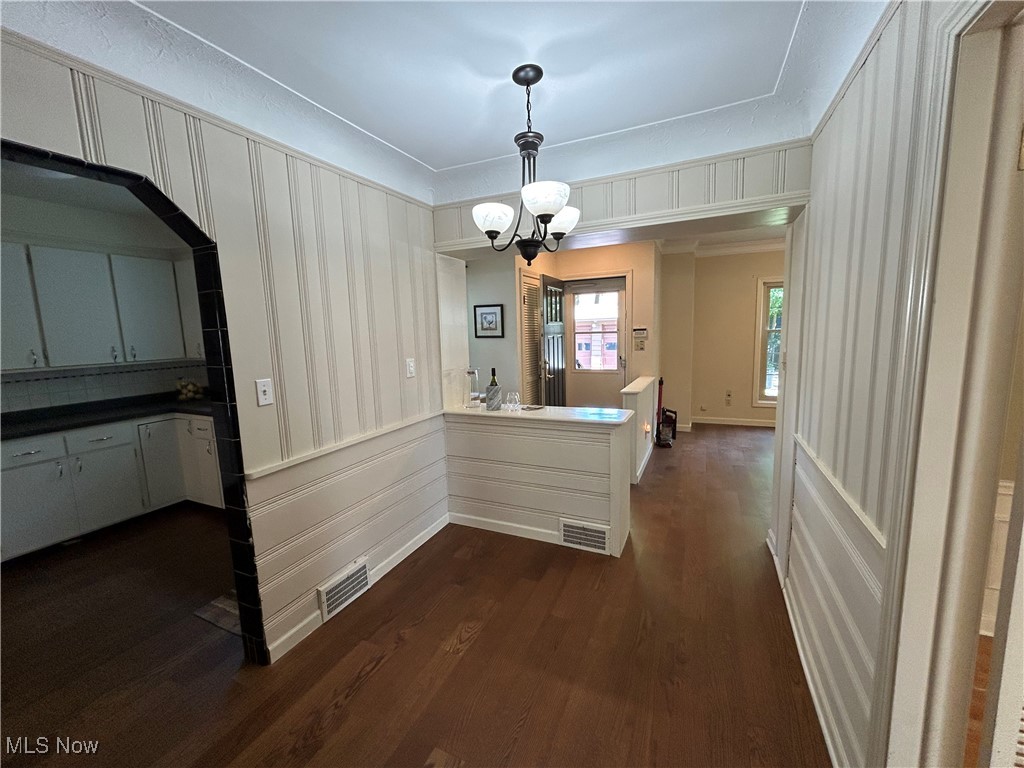 18117 Lomond Boulevard Shaker Heights OH 44122
