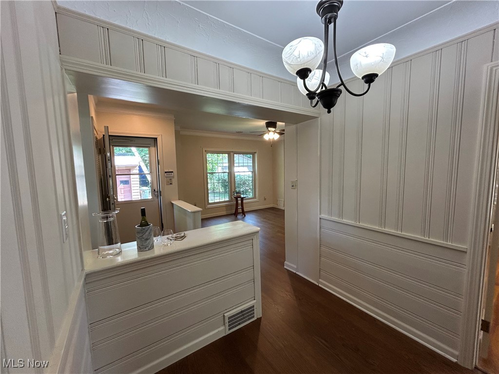 18117 Lomond Boulevard Shaker Heights OH 44122