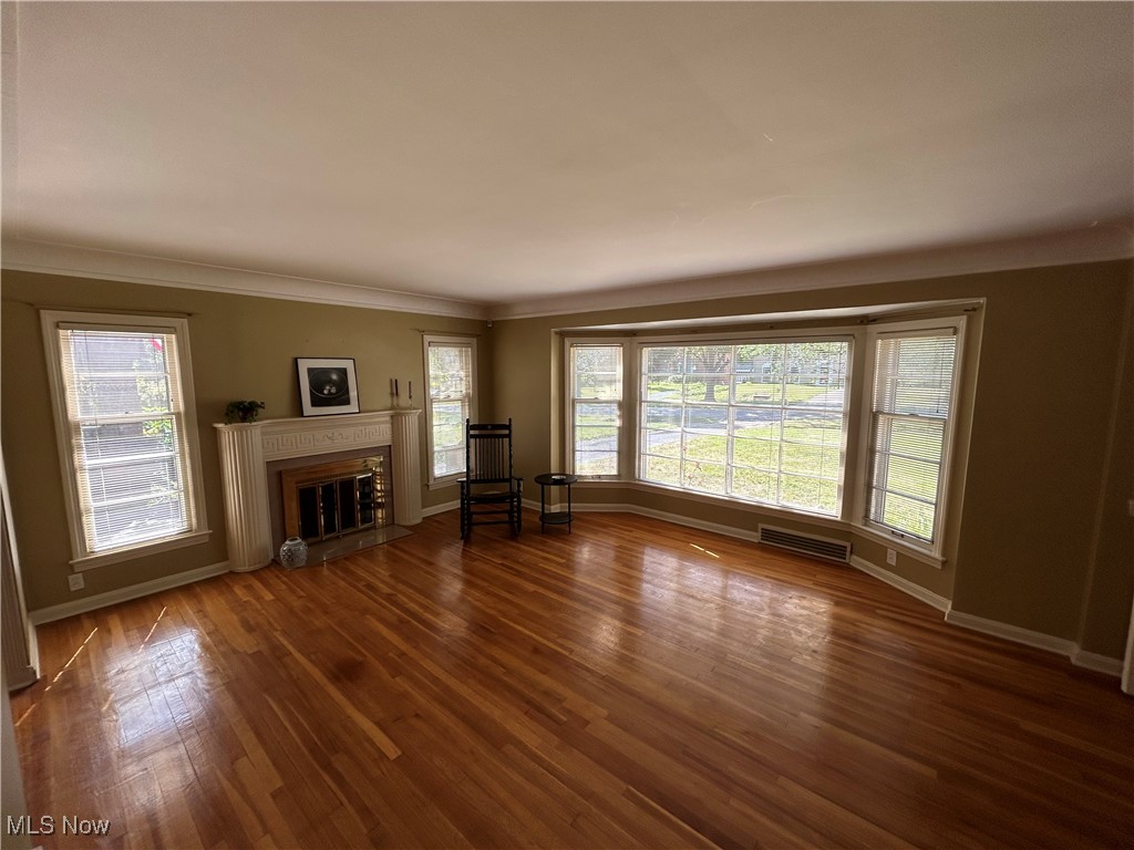 18117 Lomond Boulevard Shaker Heights OH 44122