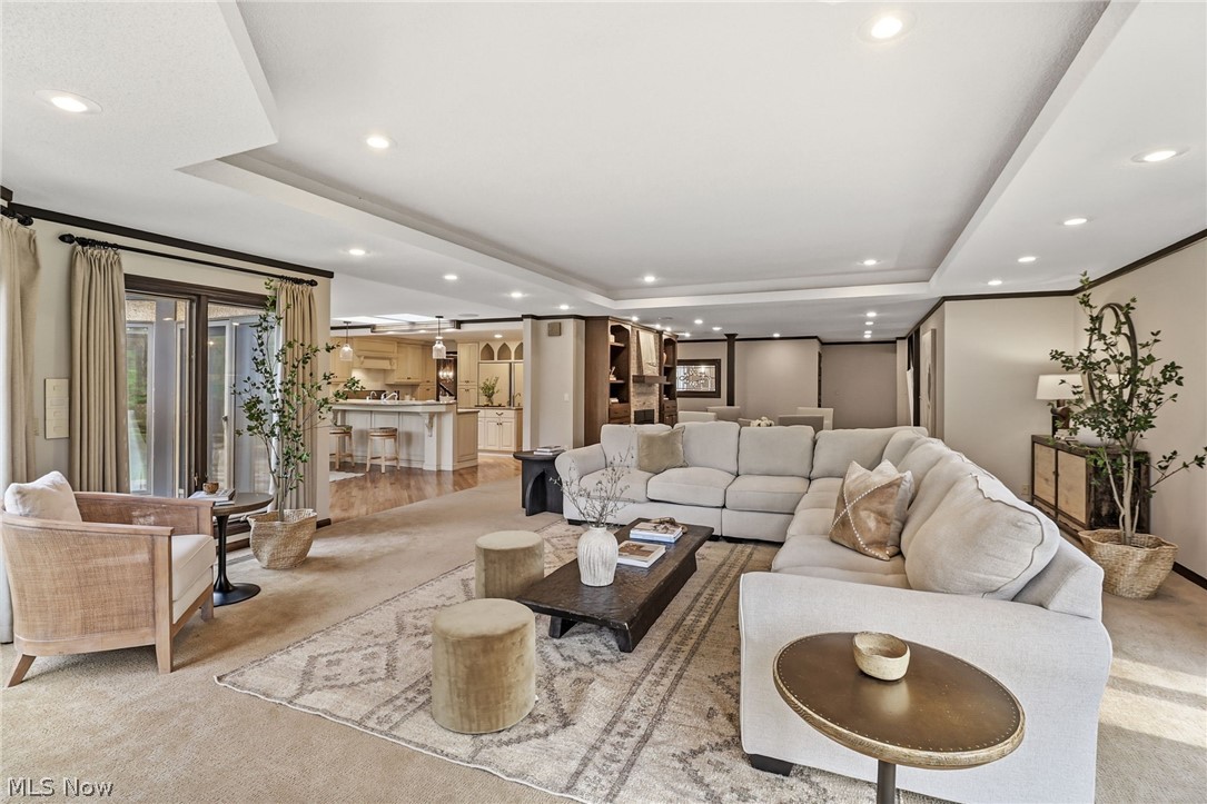 31215 Roxbury Park Drive Bay Village OH 44140