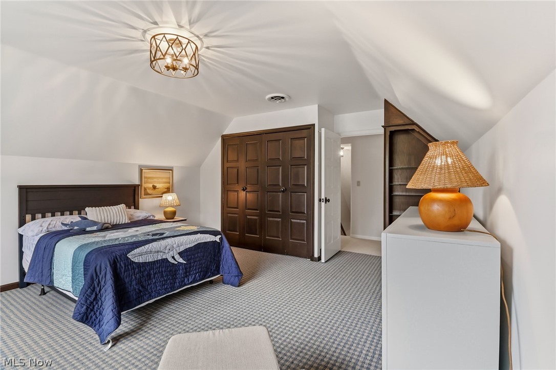 31215 Roxbury Park Drive Bay Village OH 44140