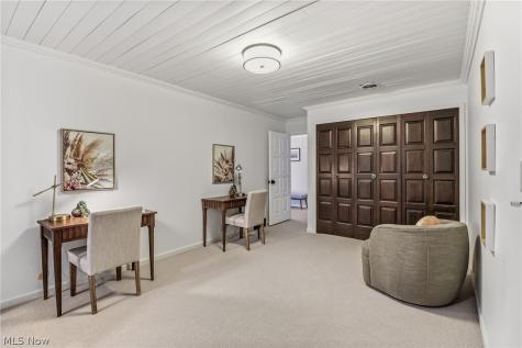 31215 Roxbury Park Drive Bay Village OH 44140