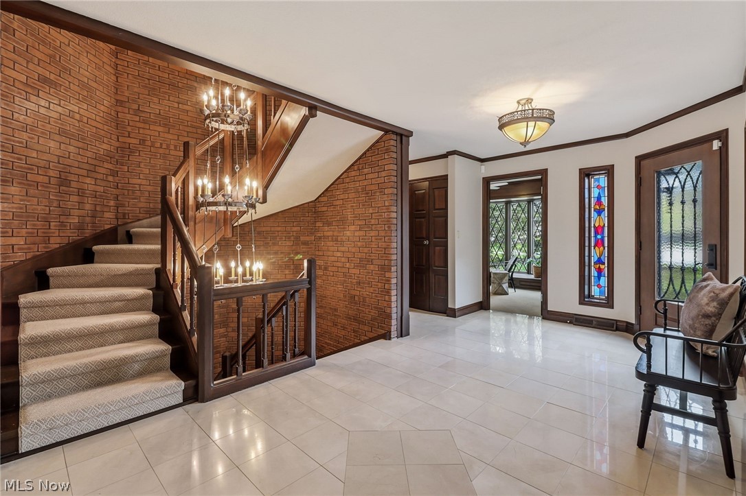 31215 Roxbury Park Drive Bay Village OH 44140