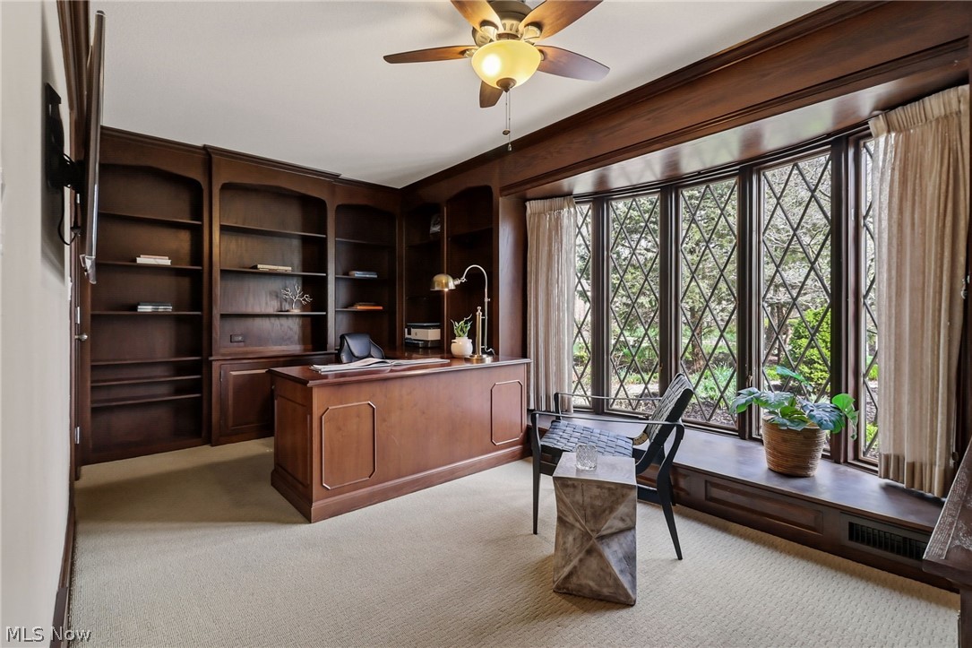 31215 Roxbury Park Drive Bay Village OH 44140