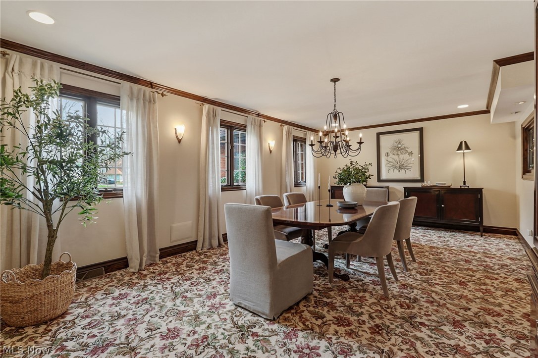 31215 Roxbury Park Drive Bay Village OH 44140