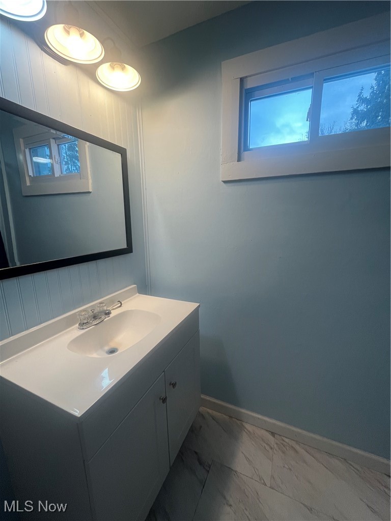 665 Crown Avenue Ravenna OH 44266