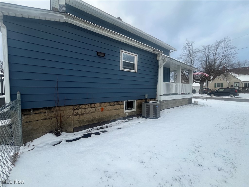 665 Crown Avenue Ravenna OH 44266