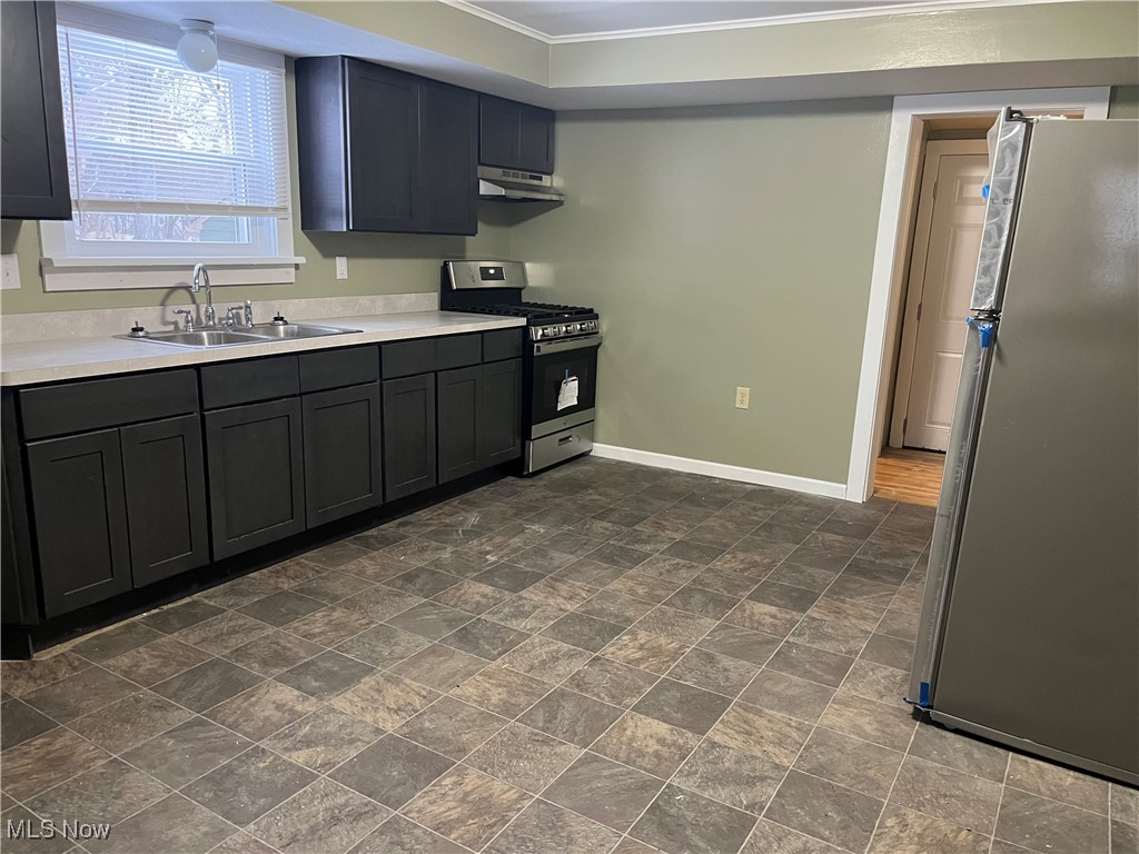665 Crown Avenue Ravenna OH 44266