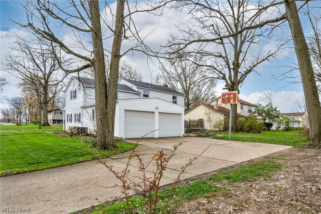 792 Forest Ridge Drive Boardman OH 44512