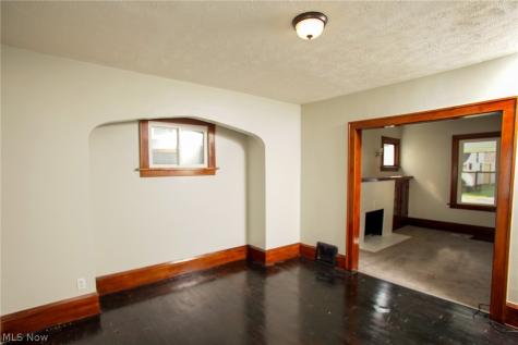 1507 Ridgeway Place NW Canton OH 44709